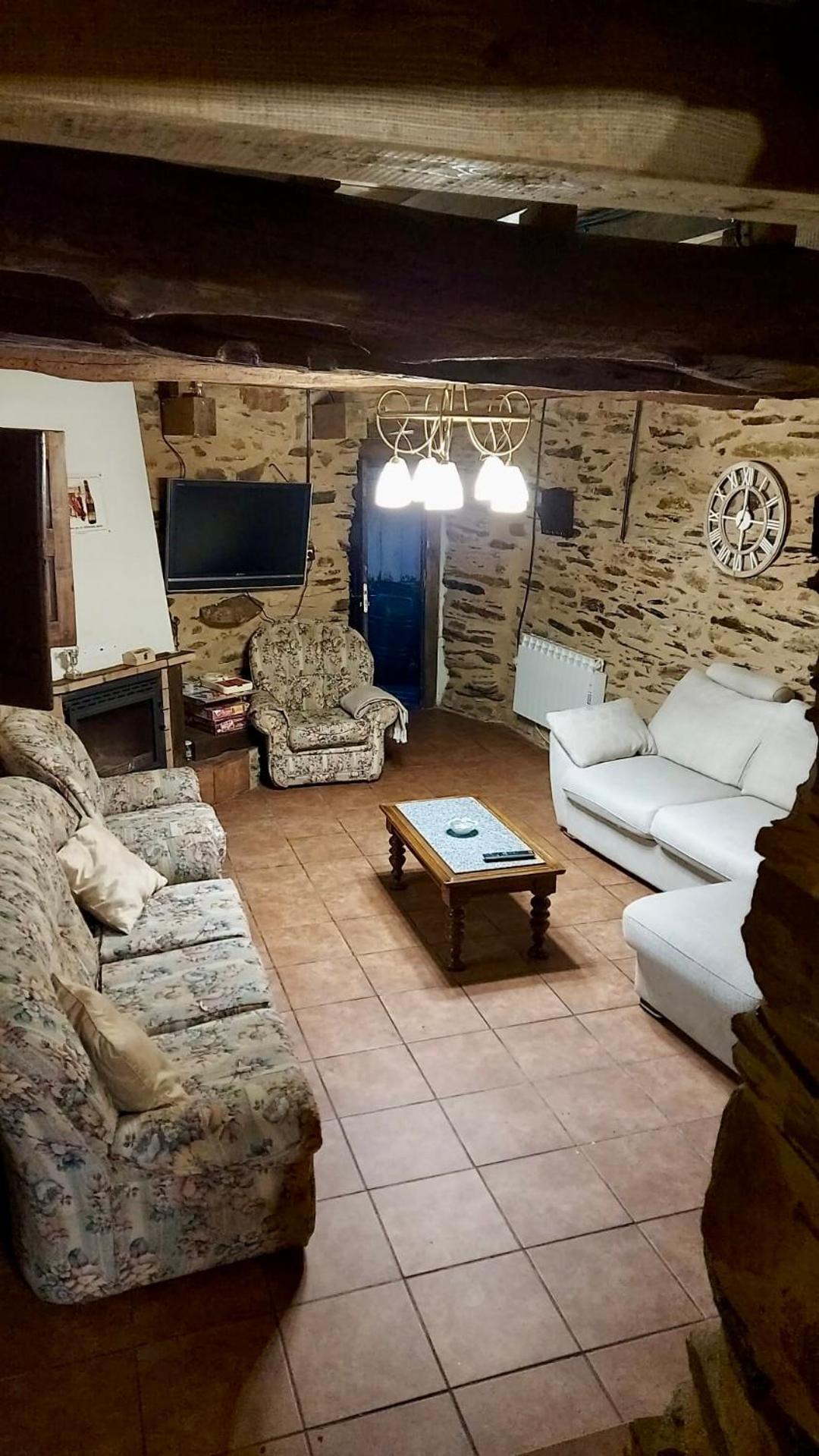Casa Rural Bierzo Encantado Valle de Finolledo Εξωτερικό φωτογραφία