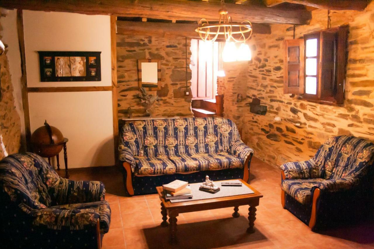 Casa Rural Bierzo Encantado Valle de Finolledo Εξωτερικό φωτογραφία