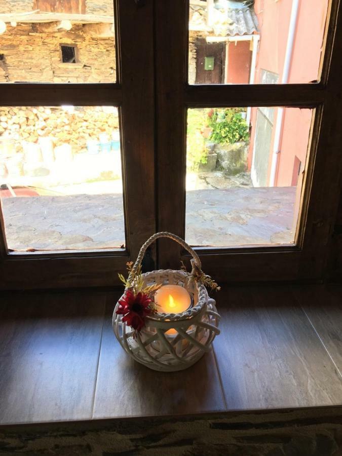 Casa Rural Bierzo Encantado Valle de Finolledo Εξωτερικό φωτογραφία